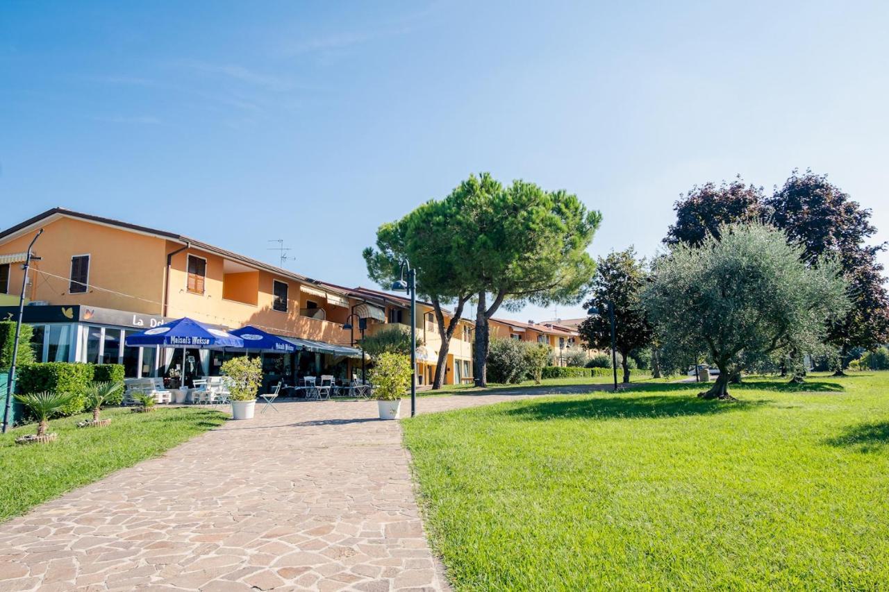 La Casa Sul Porto - Italian Homing Apartment Sirmione Ngoại thất bức ảnh